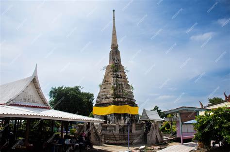 Xang Klang Temple: Mystical Ruins and Ancient Charm in Xavierville